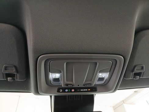 Certified 2025 Chevrolet Silverado 2500 Custom w/ Custom Value Package AWD/4WD image 14