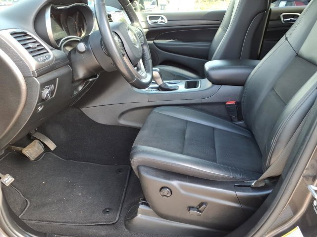 Used 2021 Jeep Grand Cherokee Laredo X AWD/4WD image 15