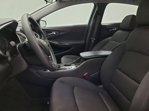 Used 2025 Chevrolet Malibu LS FWD image 17