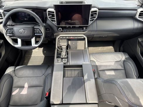 Used 2025 Toyota Tundra Platinum AWD/4WD image 15