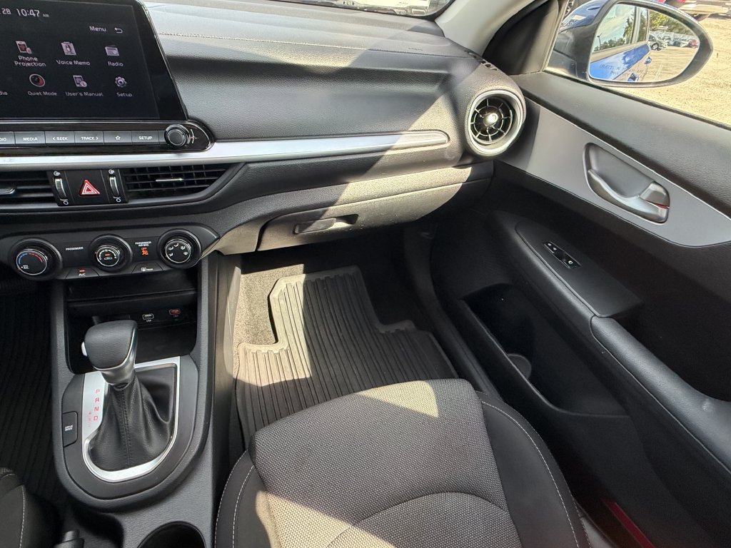 Certified 2024 Kia Forte LXS FWD image 16