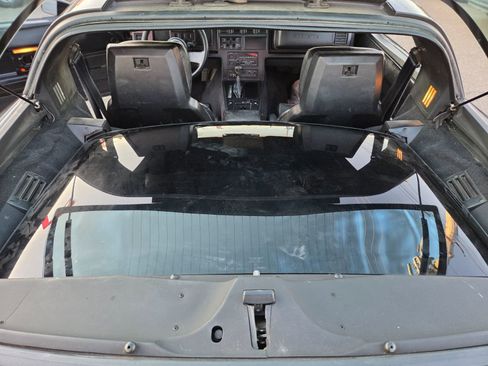 Used 1989 Chevrolet Corvette Coupe image 8