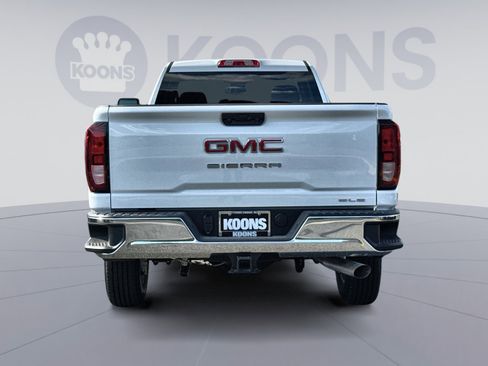 New 2025 GMC Sierra 2500 SLE image 5