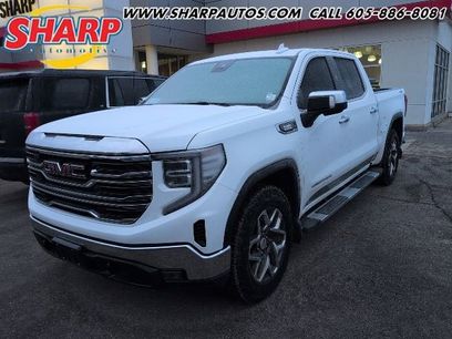 Used 2024 GMC Sierra 1500 SLT w/ SLT Premium Package
