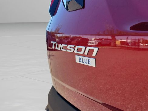New 2026 Hyundai Tucson Blue SE image 5