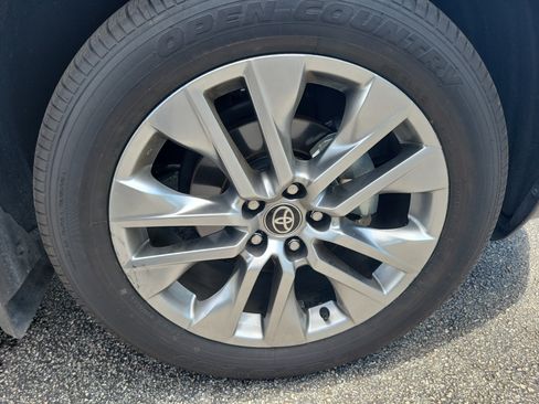 Certified 2024 Toyota RAV4 XLE Premium FWD image 10