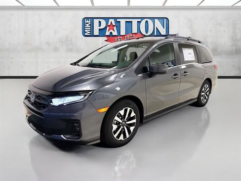 New 2026 Honda Odyssey EX-L image 3