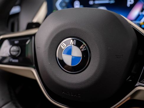 Certified 2025 BMW X3 xDrive30i w/ Premium Package image 23