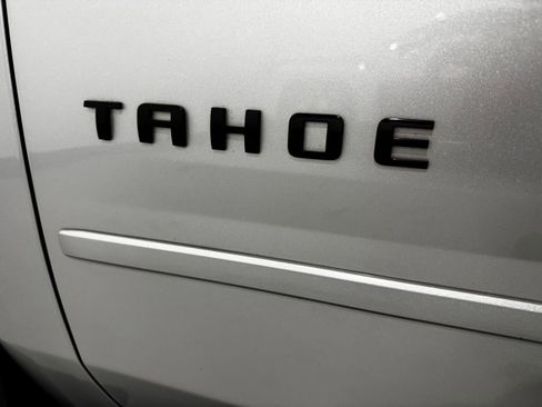 Used 2020 Chevrolet Tahoe Premier AWD/4WD image 32