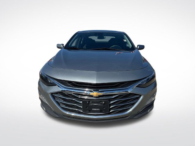 Used 2024 Chevrolet Malibu LT FWD image 2