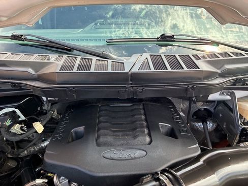 Certified 2023 Ford F150 XLT w/ Equipment Group 302A High image 46