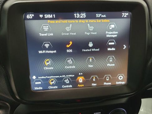 Used 2023 Jeep Renegade Limited image 7