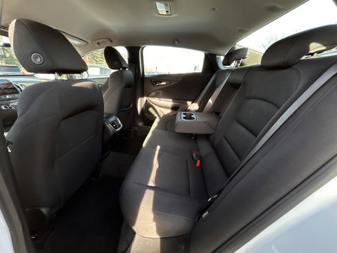 Used 2024 Chevrolet Malibu LT FWD image 37