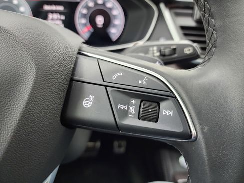 Used 2024 Audi Q5 2.0T Premium Plus image 16