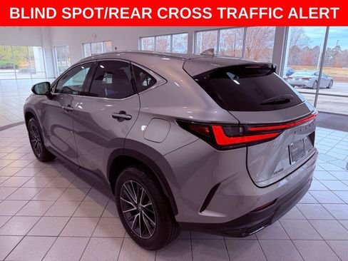 Used 2023 Lexus NX 250 FWD w/ Premium Package image 5