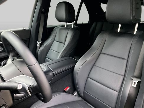 Certified 2025 Mercedes-Benz GLE 350 4MATIC image 8