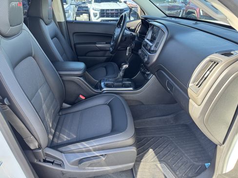 Certified 2022 GMC Canyon AT4 w/ Trailering Package image 14