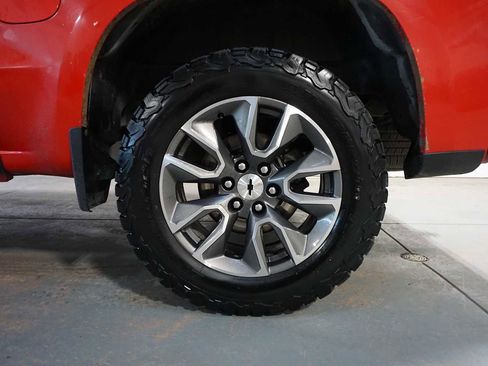 Used 2020 Chevrolet Silverado 1500 RST w/ All-Star Edition image 9