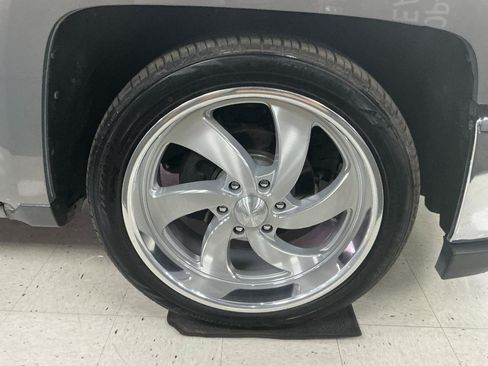 Used 2017 Chevrolet Silverado 1500 LT w/ Texas Edition RWD image 5