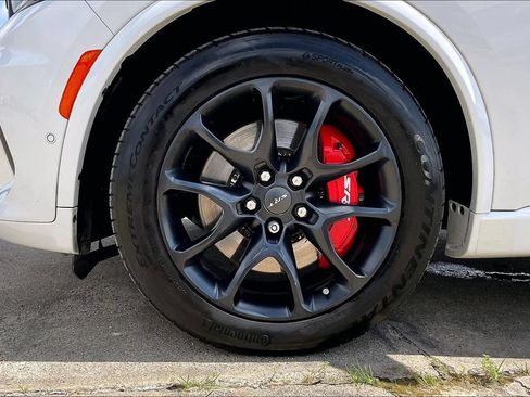 Certified 2022 Dodge Durango SRT w/ Technology Group AWD/4WD image 35