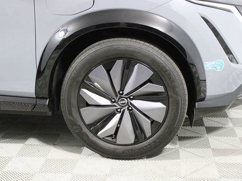 Used 2024 Nissan Ariya FWD image 34