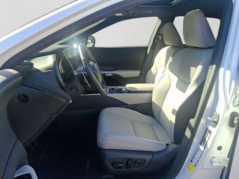 Used 2024 Lexus RX 350 Premium w/ Accessory Package (Z1) AWD/4WD image 14