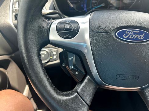 Used 2013 Ford C-MAX Energi SEL image 19