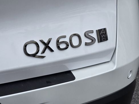 New 2026 INFINITI QX60 Sport w/ Dark Cargo Package image 9