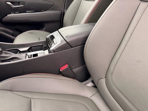 Used 2024 Hyundai Santa Cruz Limited image 17