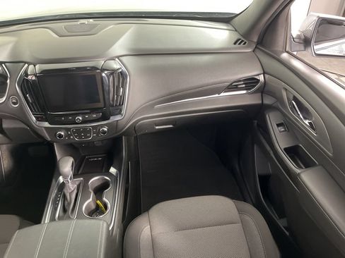 Certified 2023 Chevrolet Traverse LT FWD image 20
