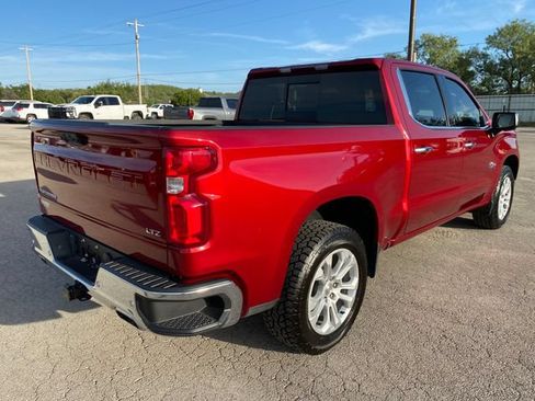 Used 2023 Chevrolet Silverado 1500 LTZ AWD/4WD image 6