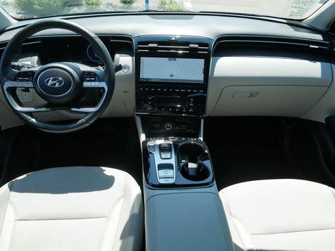 Used 2023 Hyundai Tucson Limited AWD/4WD image 10
