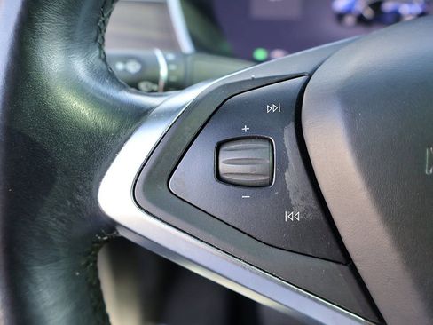 Used 2016 Tesla Model X 90D image 40