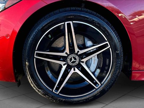 Used 2025 Mercedes-Benz C 300 Sedan image 11