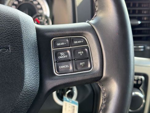 Used 2018 RAM 1500 Big Horn RWD image 35