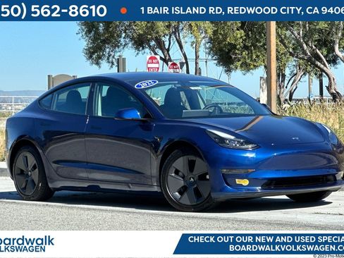 Used 2022 Tesla Model 3 Long Range AWD/4WD image 1