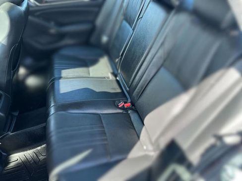 Used 2019 Honda Accord Touring image 27