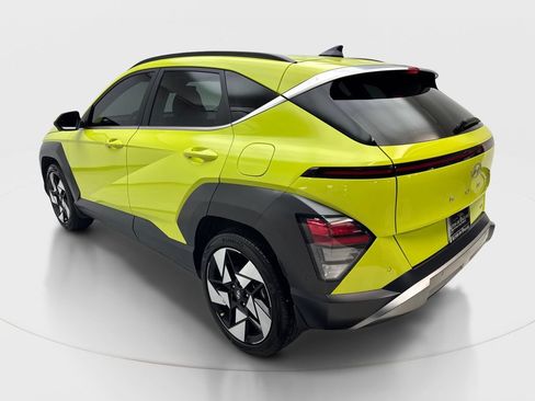 Used 2024 Hyundai Kona Limited FWD image 9