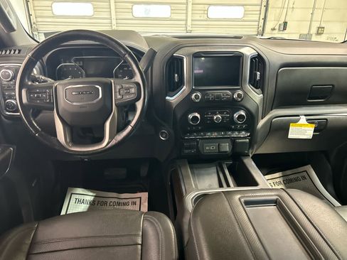 Used 2021 GMC Sierra 1500 Denali w/ Denali Ultimate Package AWD/4WD image 4