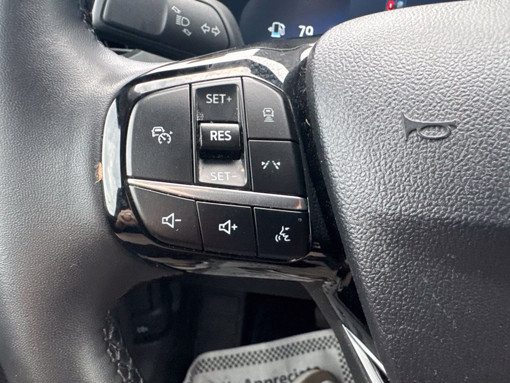 Used 2024 Ford Escape Platinum AWD/4WD image 15
