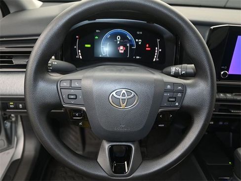 New 2026 Toyota Camry LE image 5