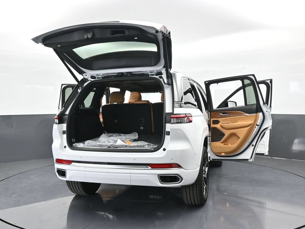 New 2025 Jeep Grand Cherokee Summit AWD/4WD image 80