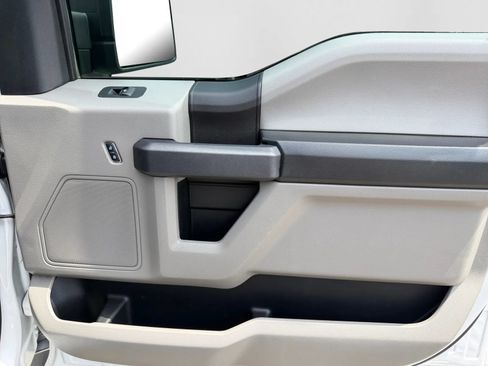 Used 2018 Ford F150 XL w/ Equipment Group 101A Mid RWD image 31