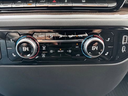 New 2026 GMC Sierra 1500 Elevation image 18