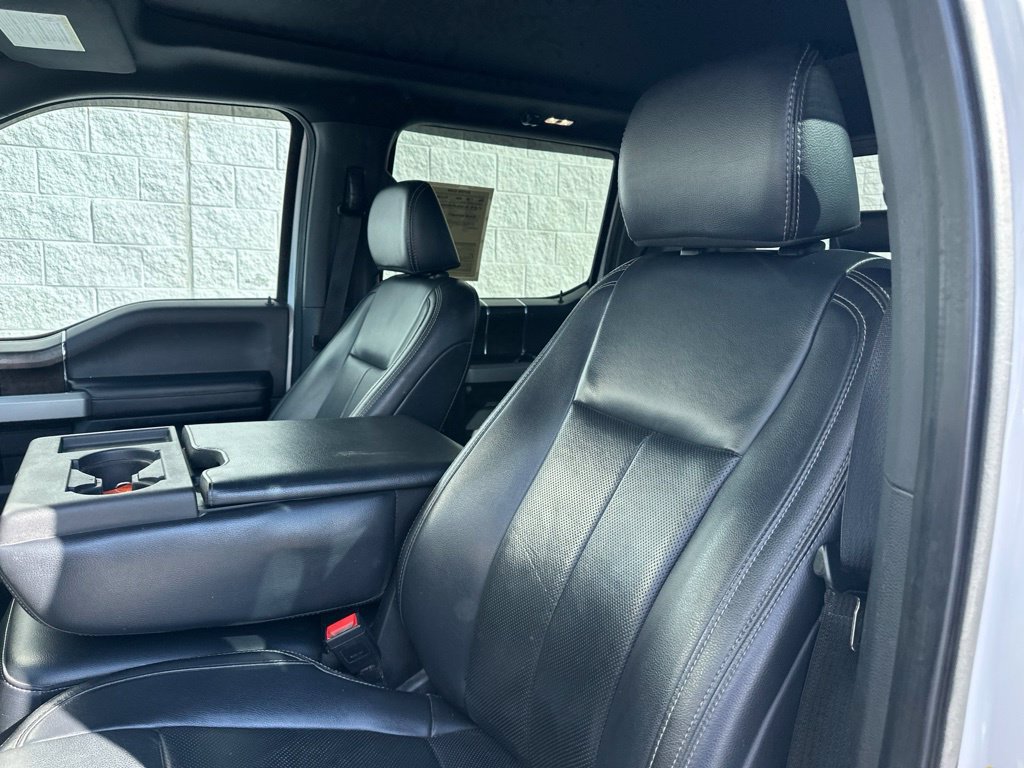 Used 2022 Ford F350 Lariat w/ Lariat Ultimate Package AWD/4WD image 13