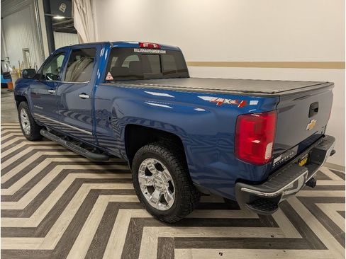Used 2018 Chevrolet Silverado 1500 LTZ w/ Sport Package image 22