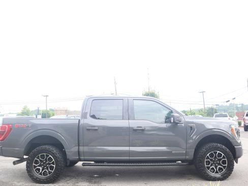 Used 2021 Ford F150 XLT w/ Equipment Group 302A High AWD/4WD image 6