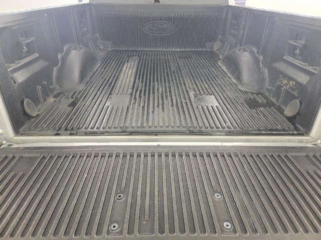 Used 2018 Ford F150 XLT w/ Equipment Group 302A Luxury AWD/4WD image 16