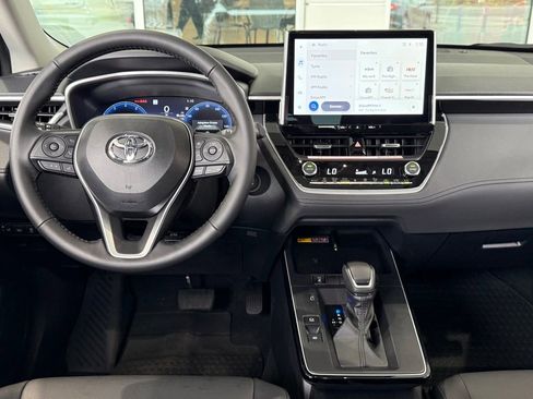 New 2026 Toyota Corolla Cross XLE image 35