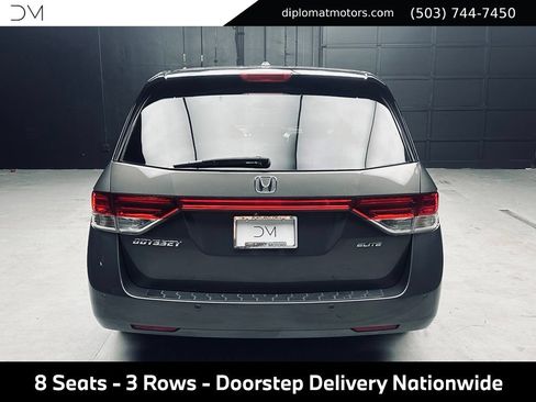 Used 2016 Honda Odyssey Touring image 6